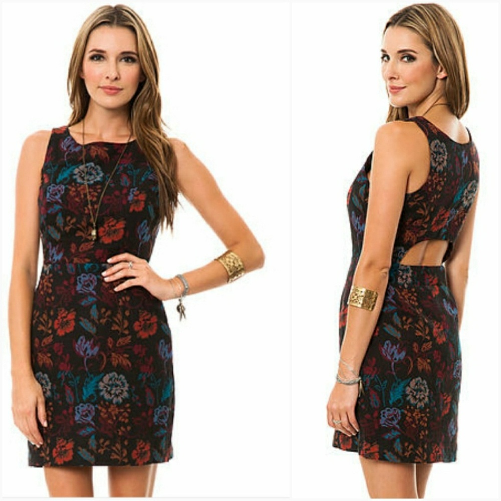 Floral Sleeveless Dress